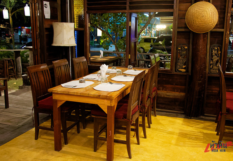 Pung Plui Thai Restaurant by Ariya